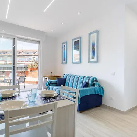 Apartment Hostdomus - Blumar *