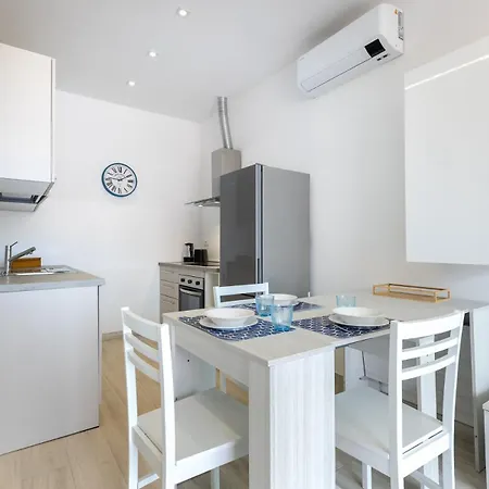 아파트 Hostdomus - Blumar