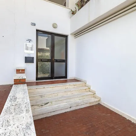 Hostdomus - Blumar * Diano Castello