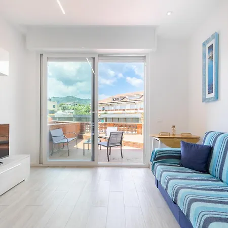 Appartamento Hostdomus - Blumar Diano Castello