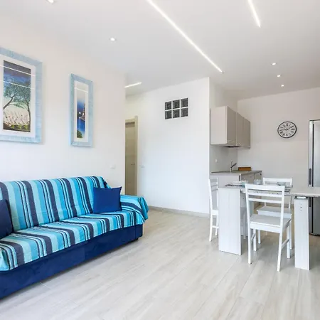 Hostdomus - Blumar Lejlighed