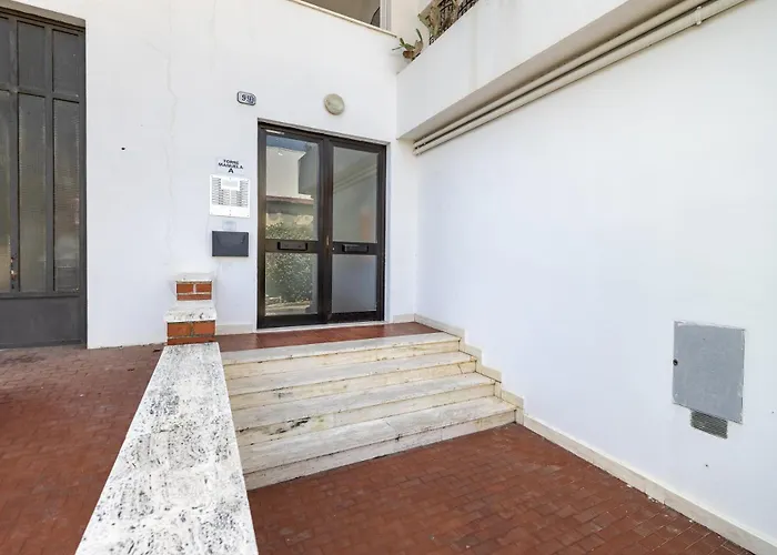 Hostdomus - Blumar * Diano Castello