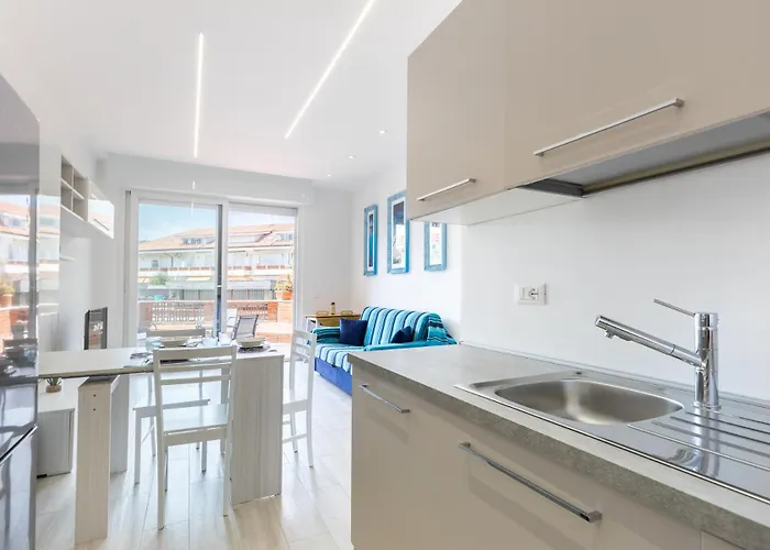 Hostdomus - Blumar Diano Castello