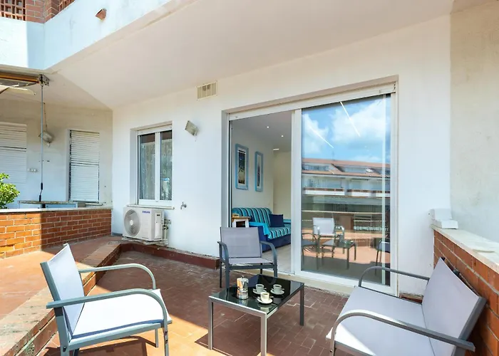 Apartmán Hostdomus - Blumar Diano Castello