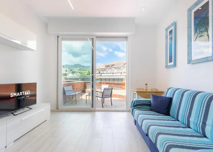 Apartmán Hostdomus - Blumar Diano Castello