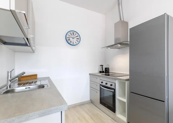 Hostdomus - Blumar Apartmán *